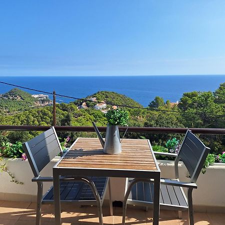 Apt Con Vistas Islas Medas Girona Bagian luar foto