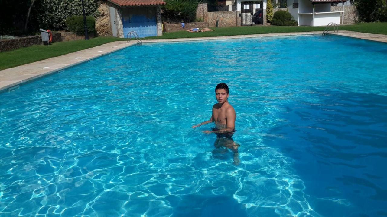 Apt Con Vistas Islas Medas Girona Bagian luar foto