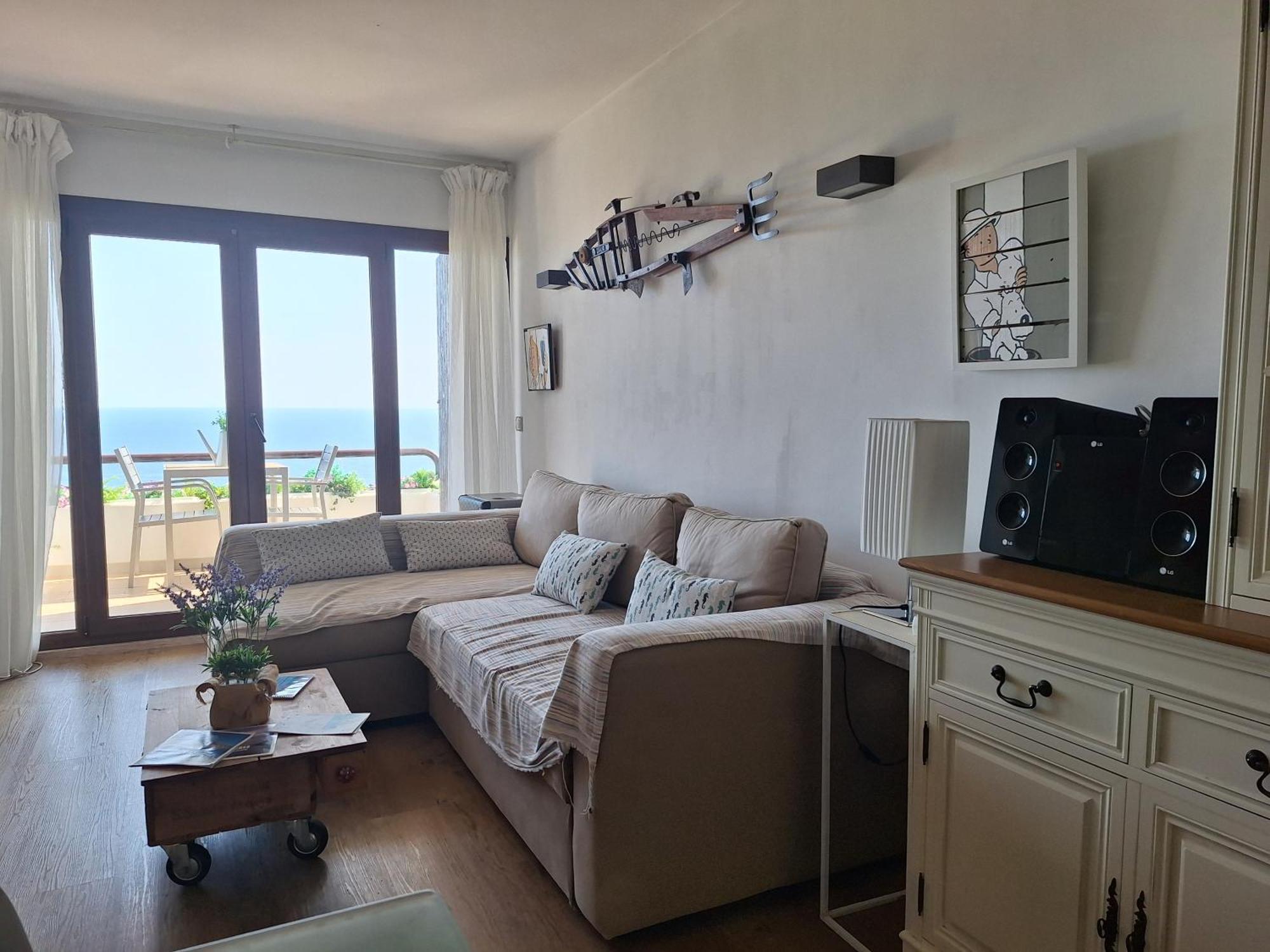 Apt Con Vistas Islas Medas Girona Bagian luar foto